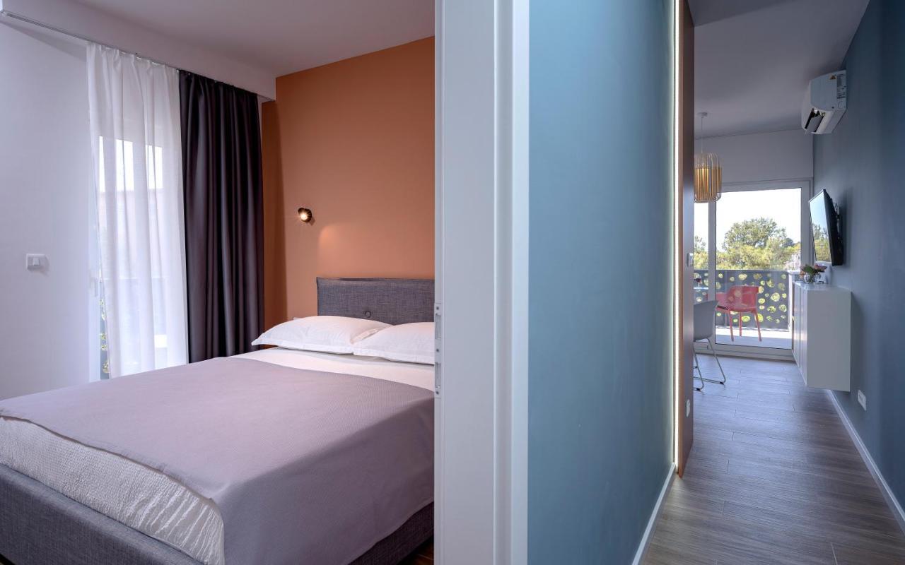Sun&Lux Resort - Hvar ฮวาร์ ภายนอก รูปภาพ